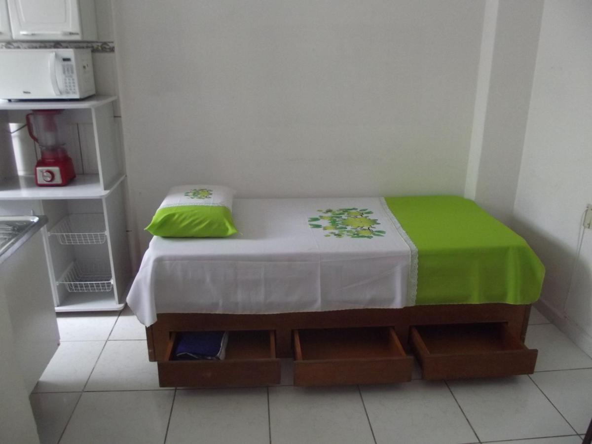 Apartamento Temporada São Vicente Exteriör bild